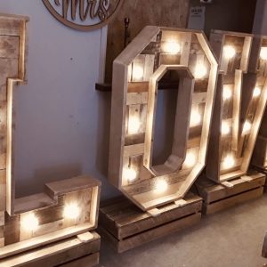 4ft LOVE Letters