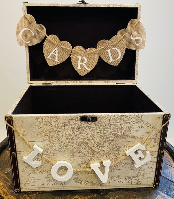 Card Box with Hanging Love Sign