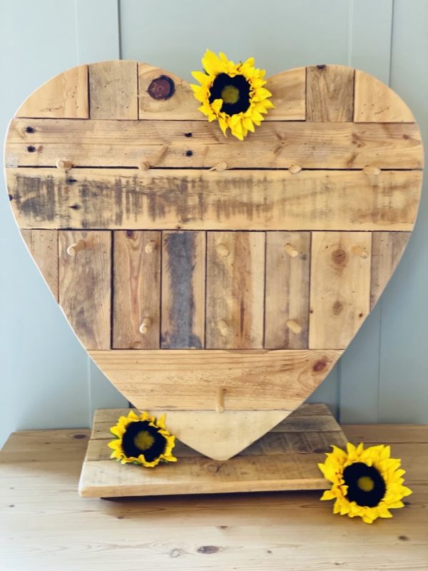 Small Heart Donut Wall