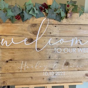 Large Wood Welcome Sign