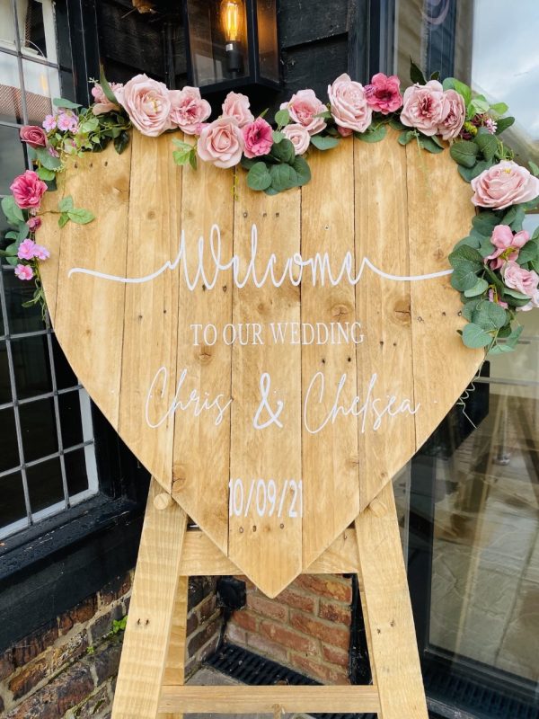 Light Wood Welcome to Our Wedding Sign