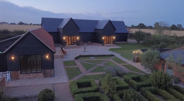 Villiers Barn