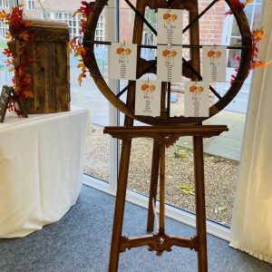 Wheel Table Plan with Wooden Easel