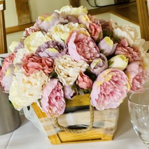 Flower crate centrepiece